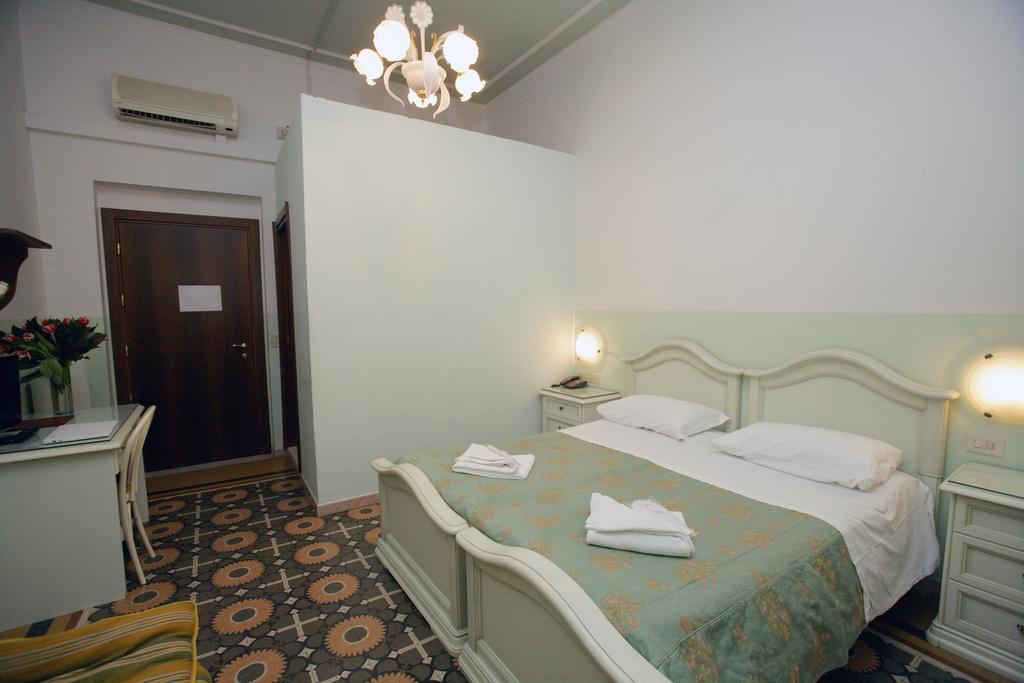Desiree 3* Florence