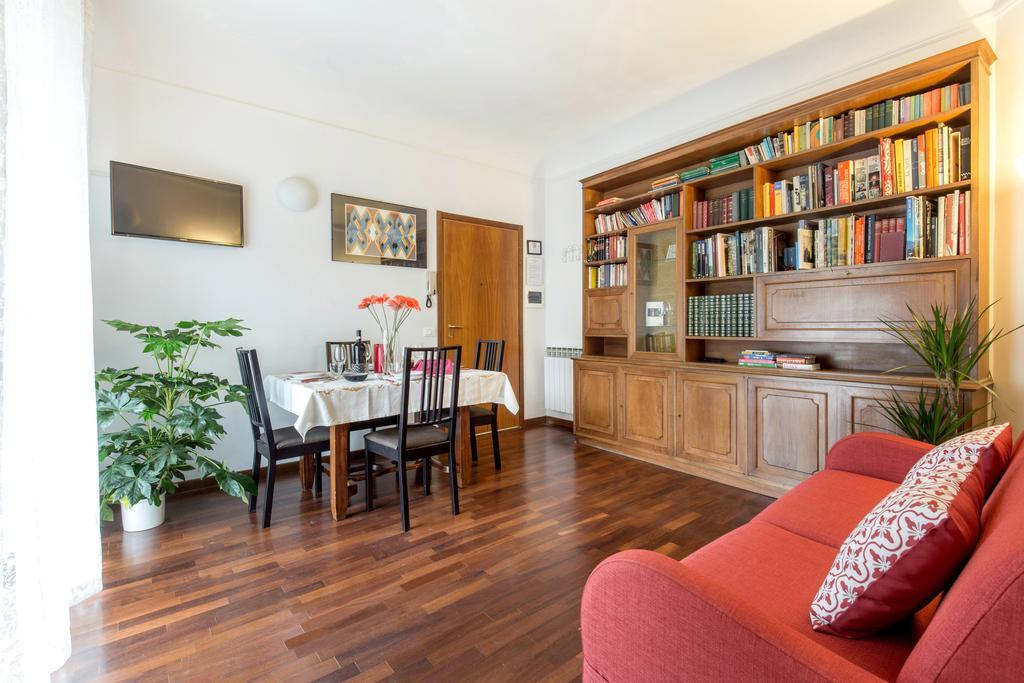 Santa Maria Del Carmine Apartment Florenz