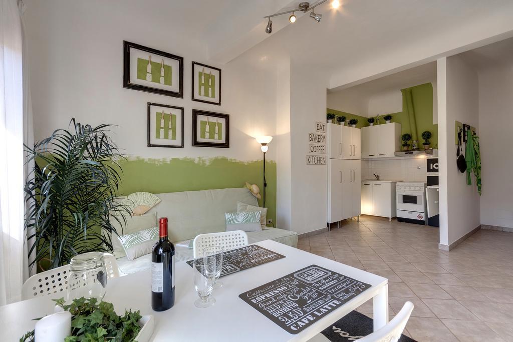 Apartment Number11 Florenz