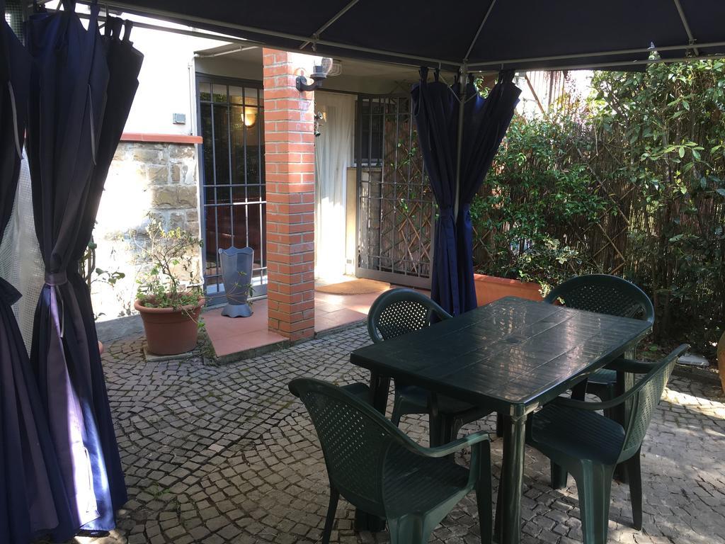 Old Town In The Green: Federico's Apartment. Appartement Florence