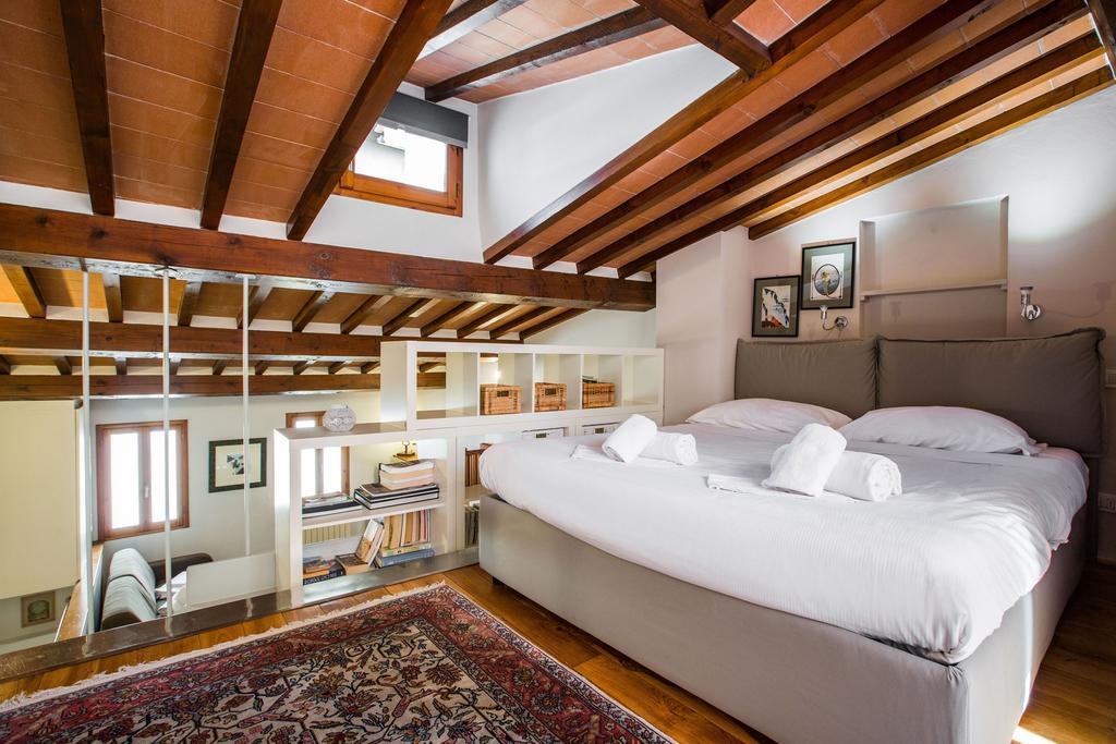 Apartment Bohemienne Penthouse Florence