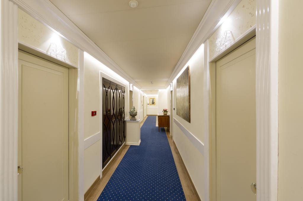 Kraft Hotel