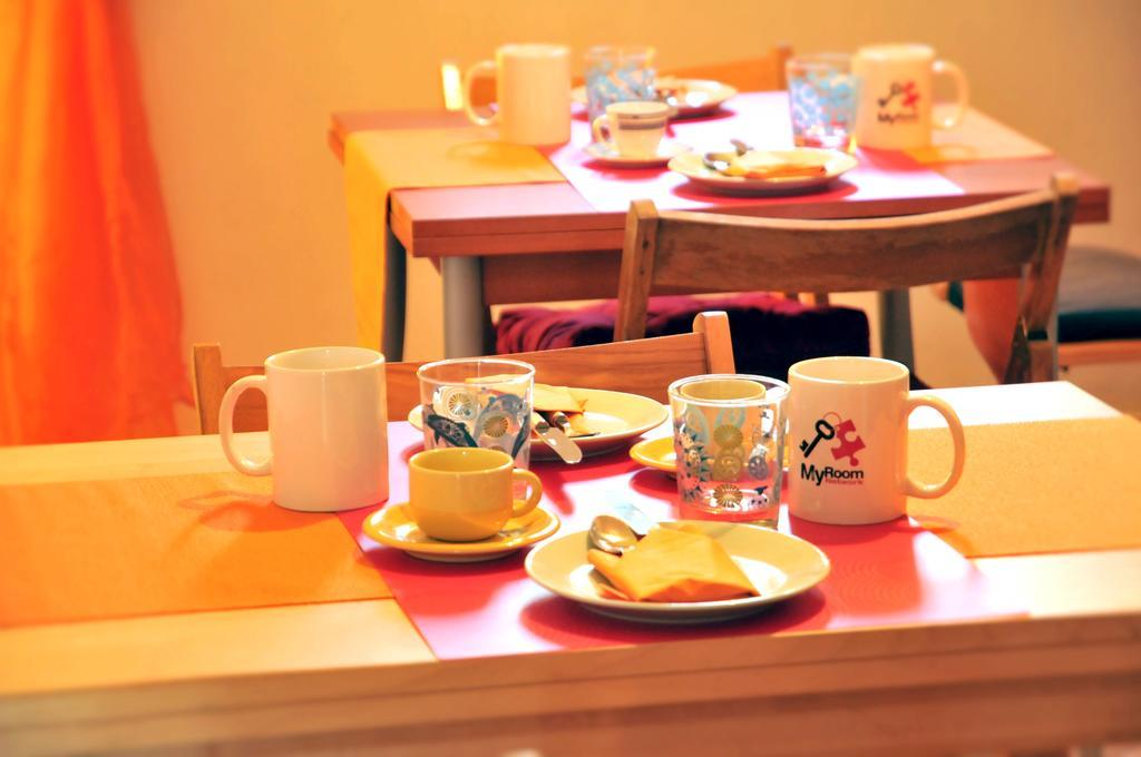 Myroom Statuto