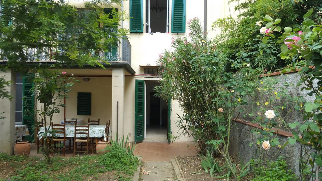La Nei Fiori 2*