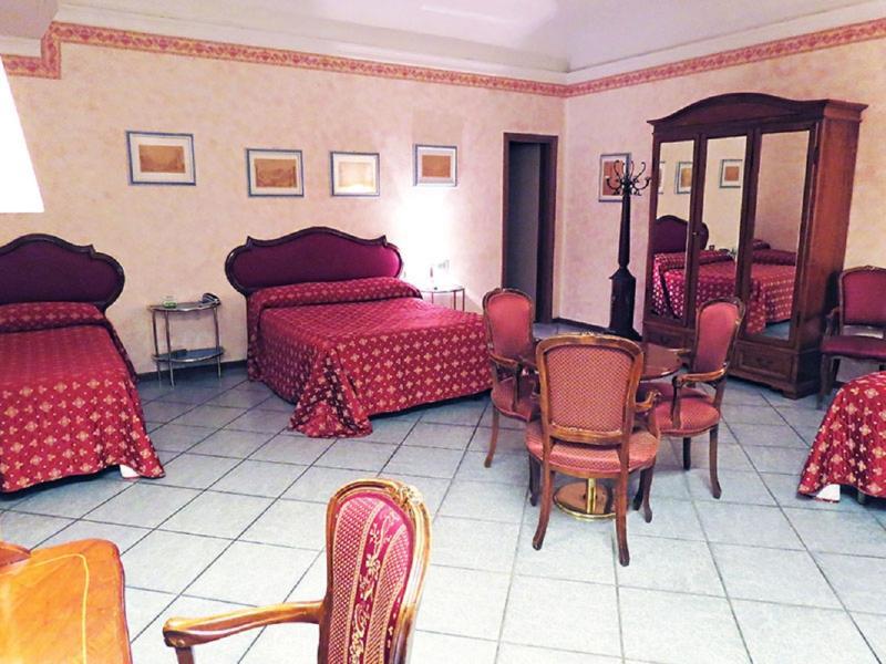 Bypillow Goldoni