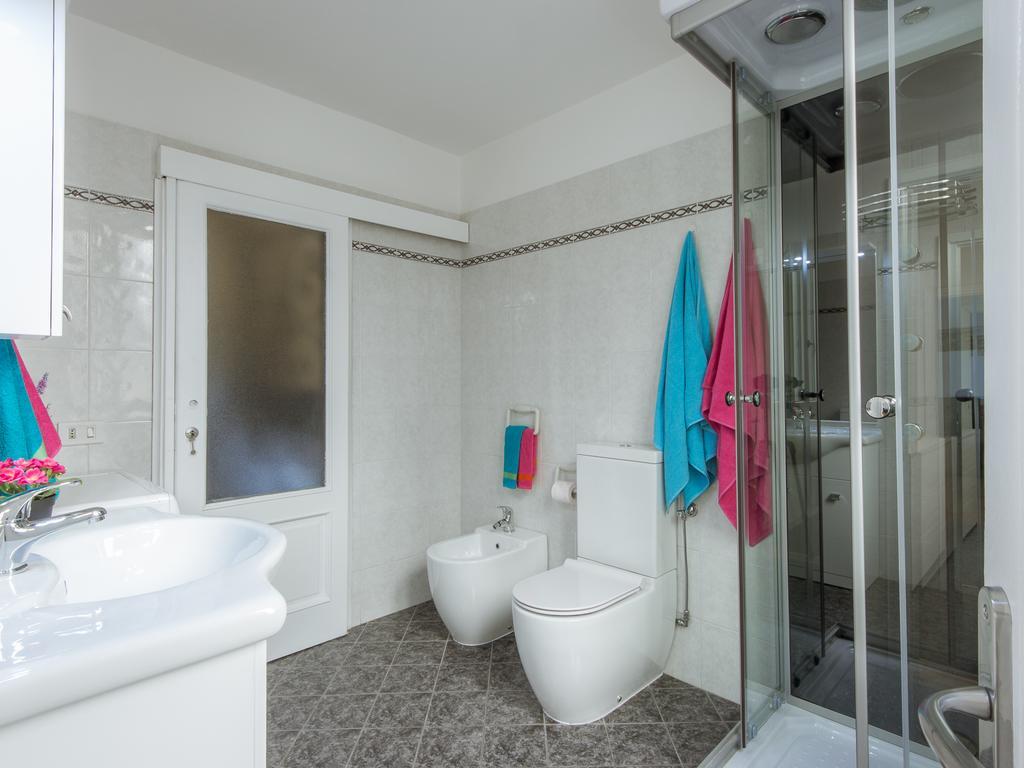 Stylisch Canacci 2 Bedroom Apartment