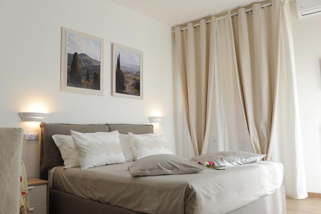 Guest house Piccolo Borgo Antico 2*