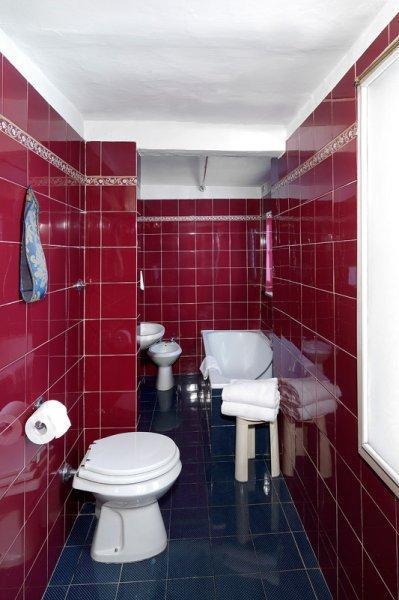 Hhb Hotel