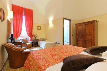Guest house Residenza Maglioni Al Battistero 2*