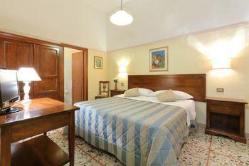 Residenza Maglioni Al Battistero