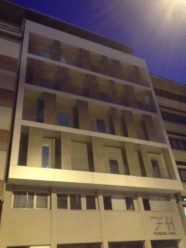 Mh & Hotel