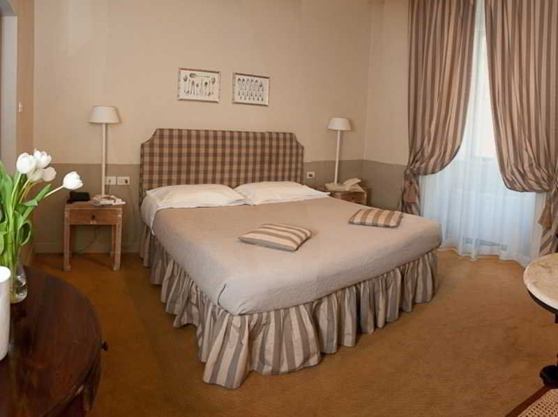 Residenza Dei Pucci