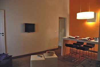 Florent Apartment *
