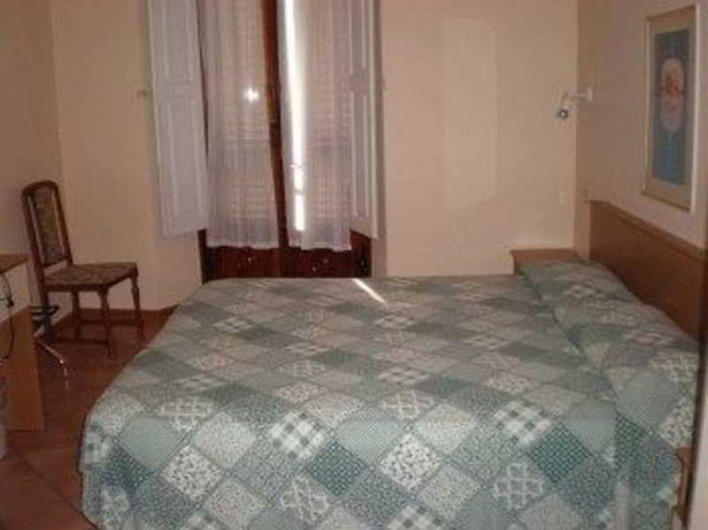 Hotel Elite 2*