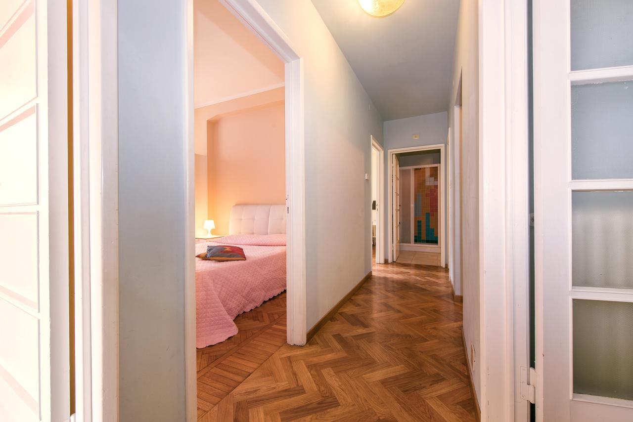 Ponte Vecchio Exclusive Flat