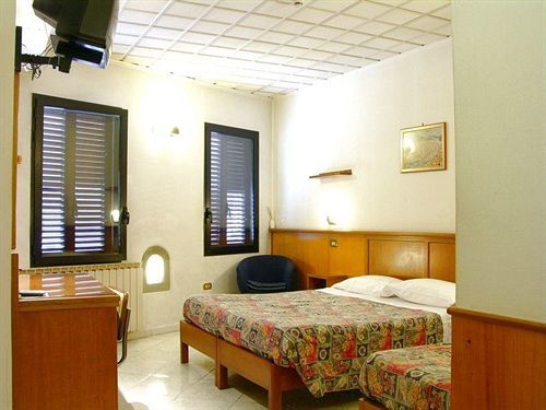 Lorena Hotel Florence