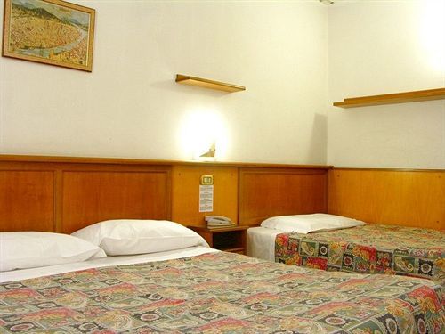 Lorena Hotel