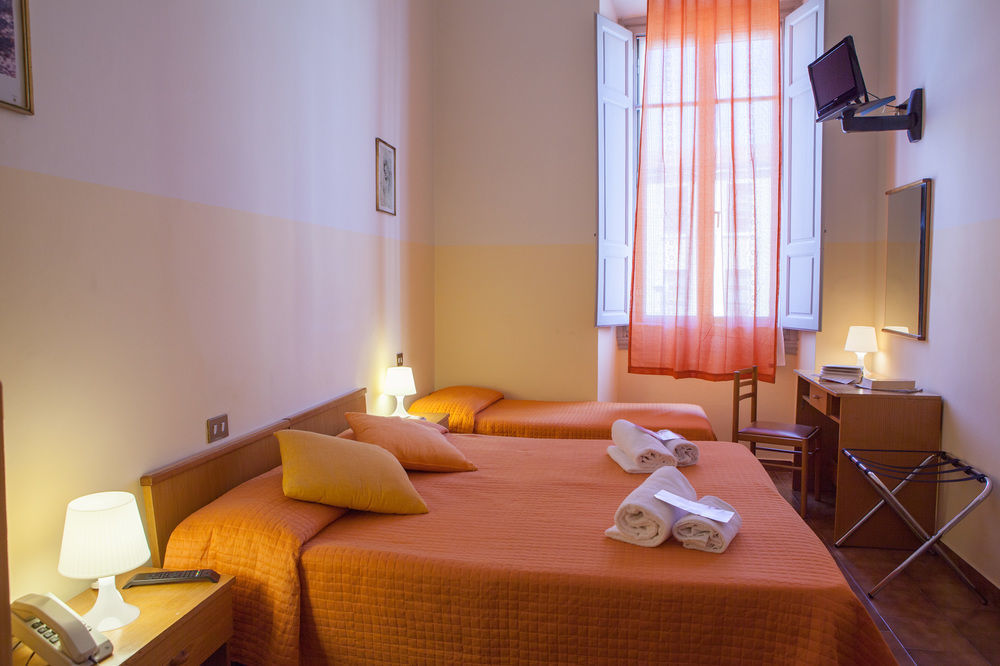 Hermes 2* Florence