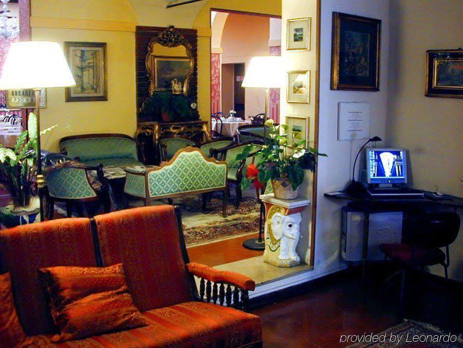 Hhb Hotel