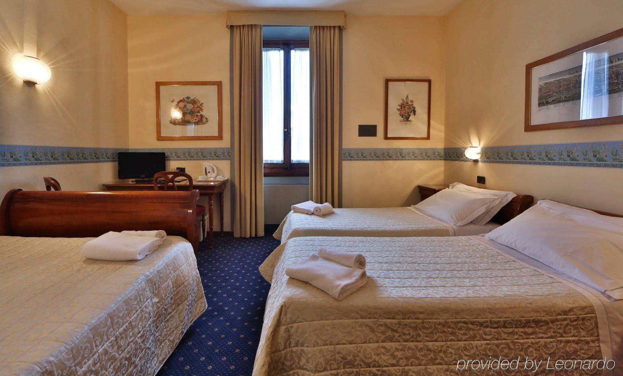 Ih Select Hotel