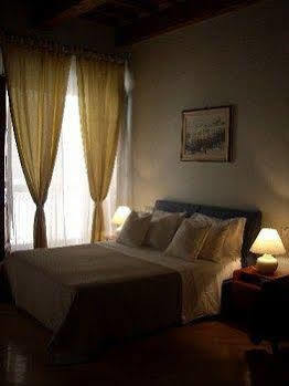 Guest house Capri Moon 2*