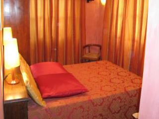 Sani Tourist House 3*