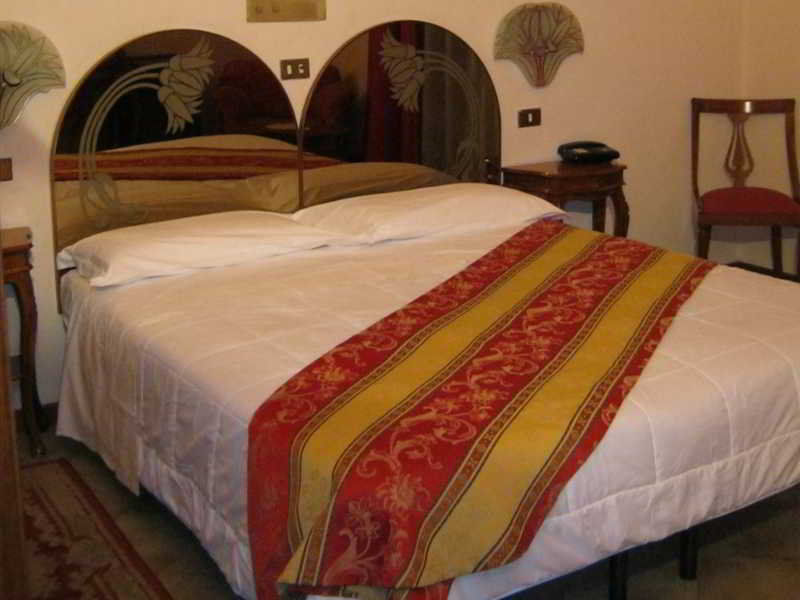 Liberty Hotel 3*