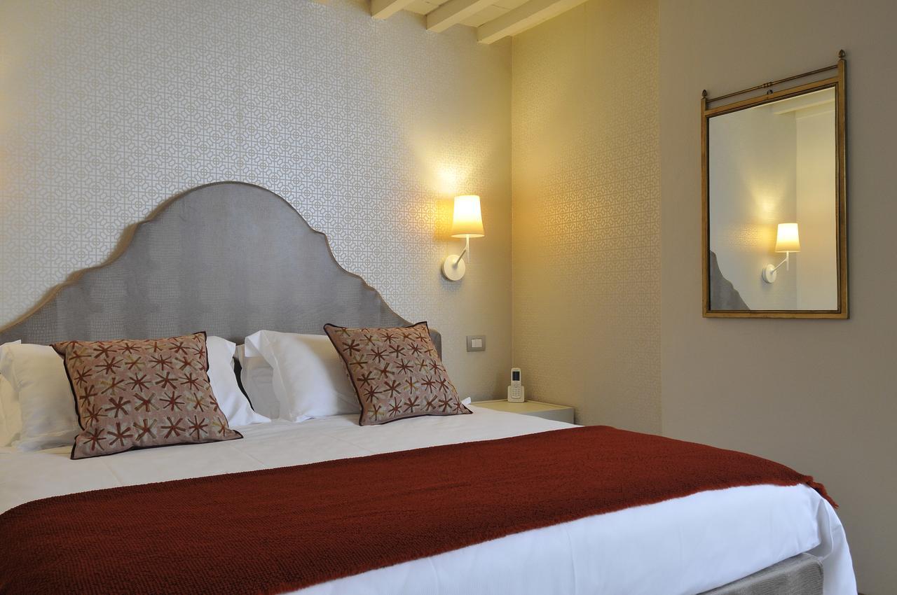 Canto Degli Aranci Bed & Breakfast 3*
