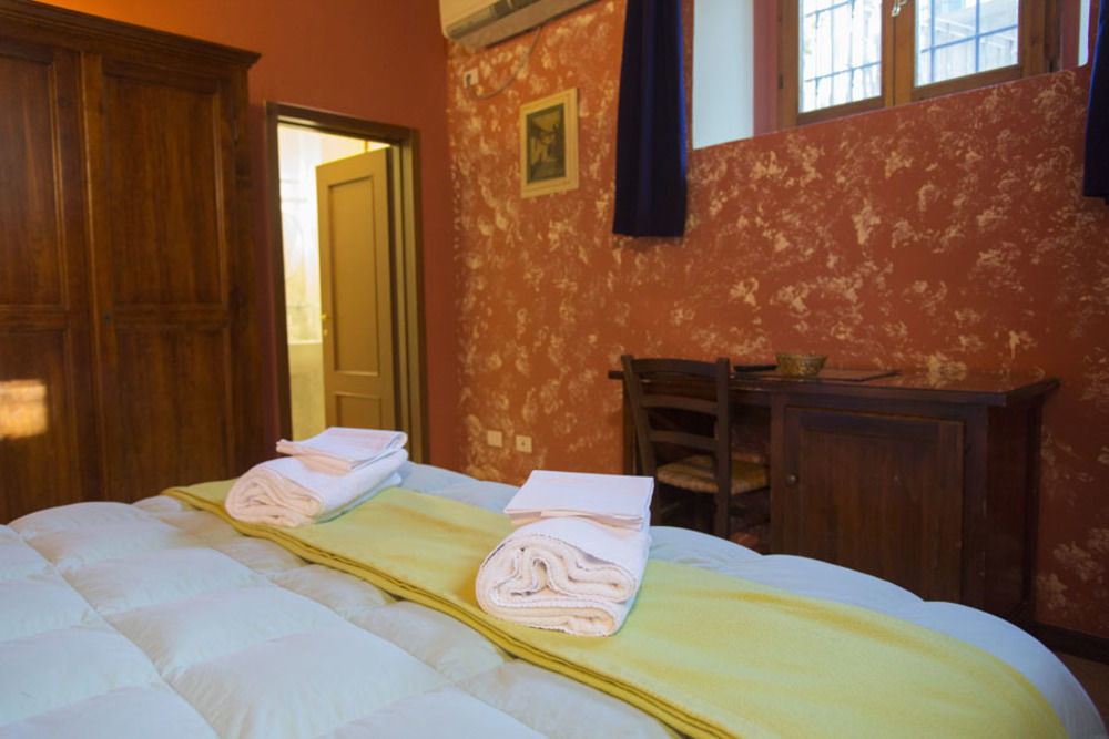 Decamerone 3* Florence