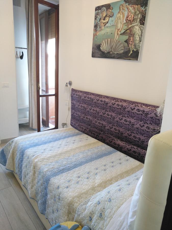 Nancy House * Florence