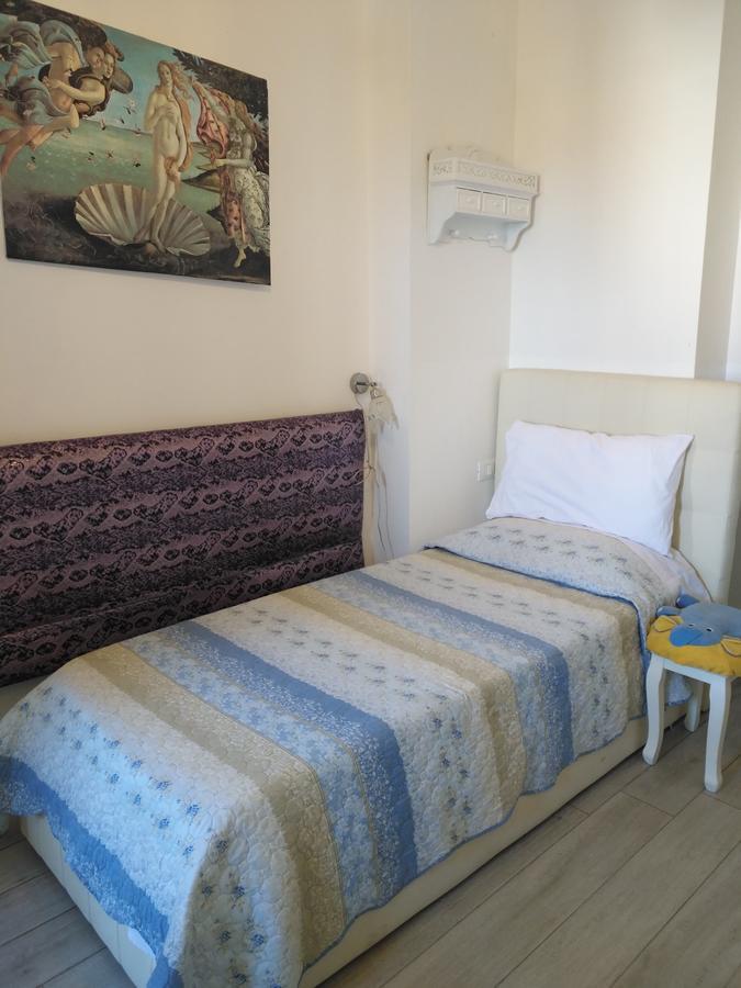Guest house Nancy House *
