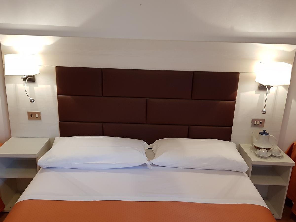 Elite Hotel