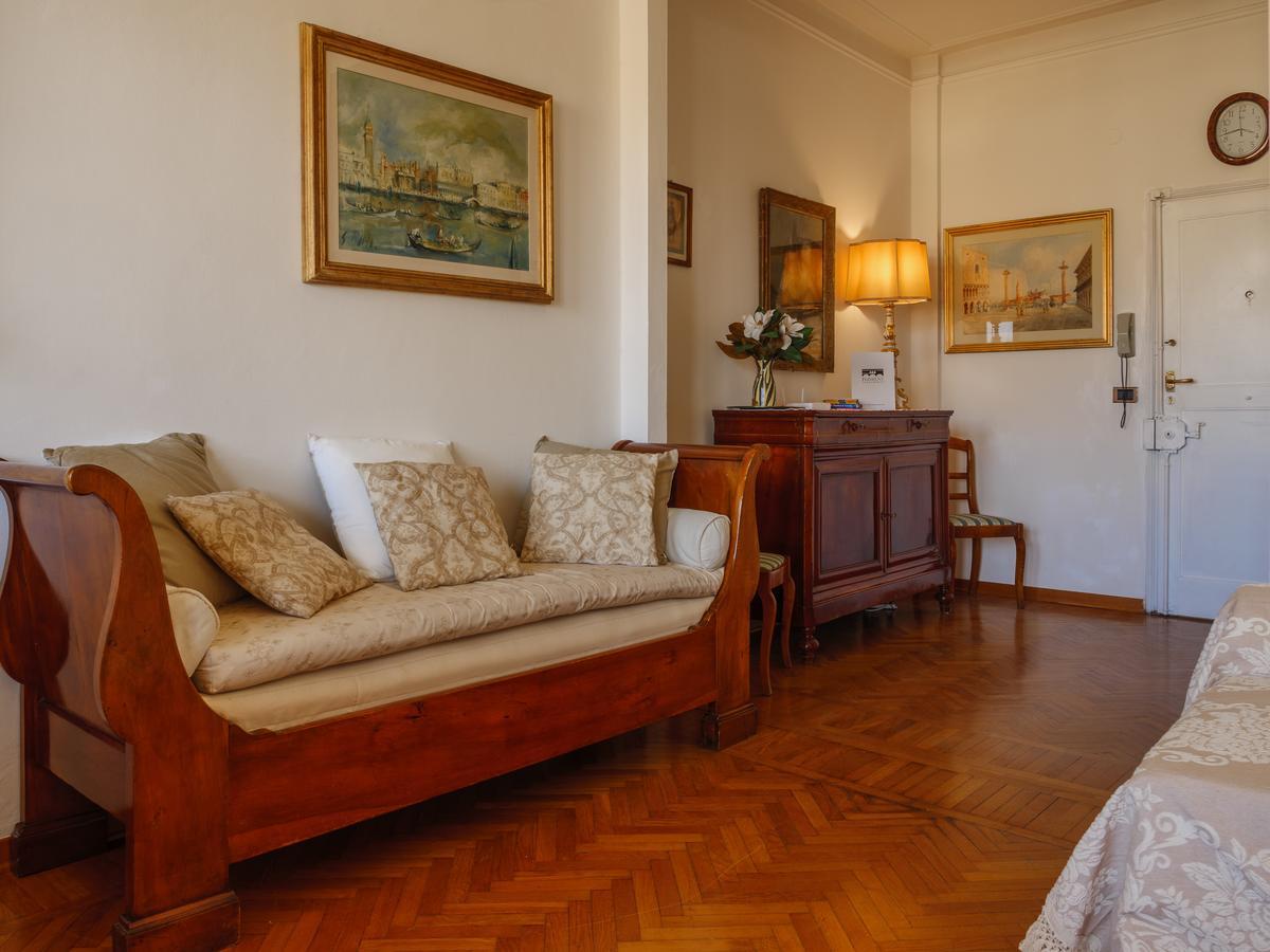 Ponte Vecchio Terrace Apartment