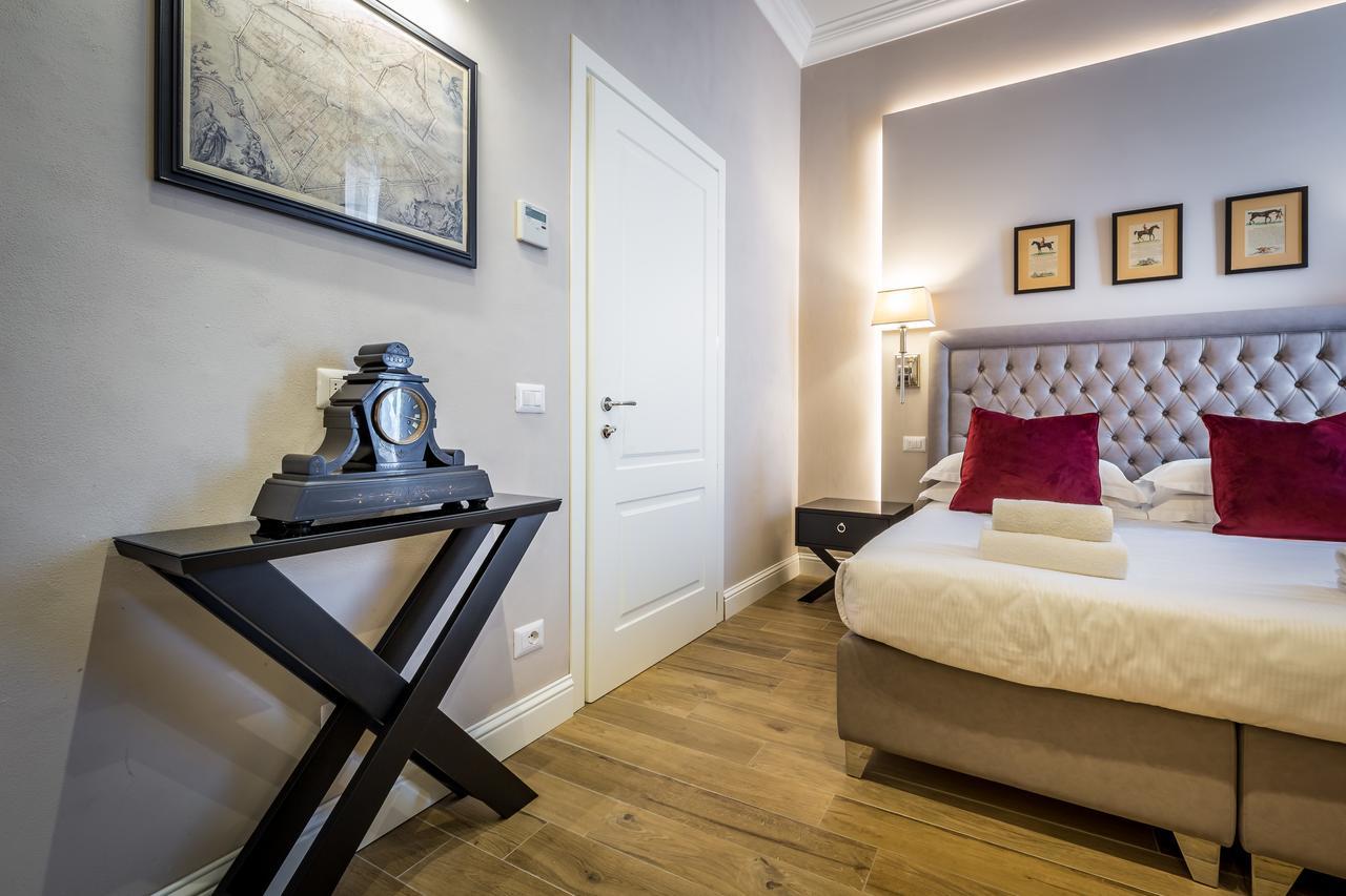 Emma Small Luxury 2* Florence
