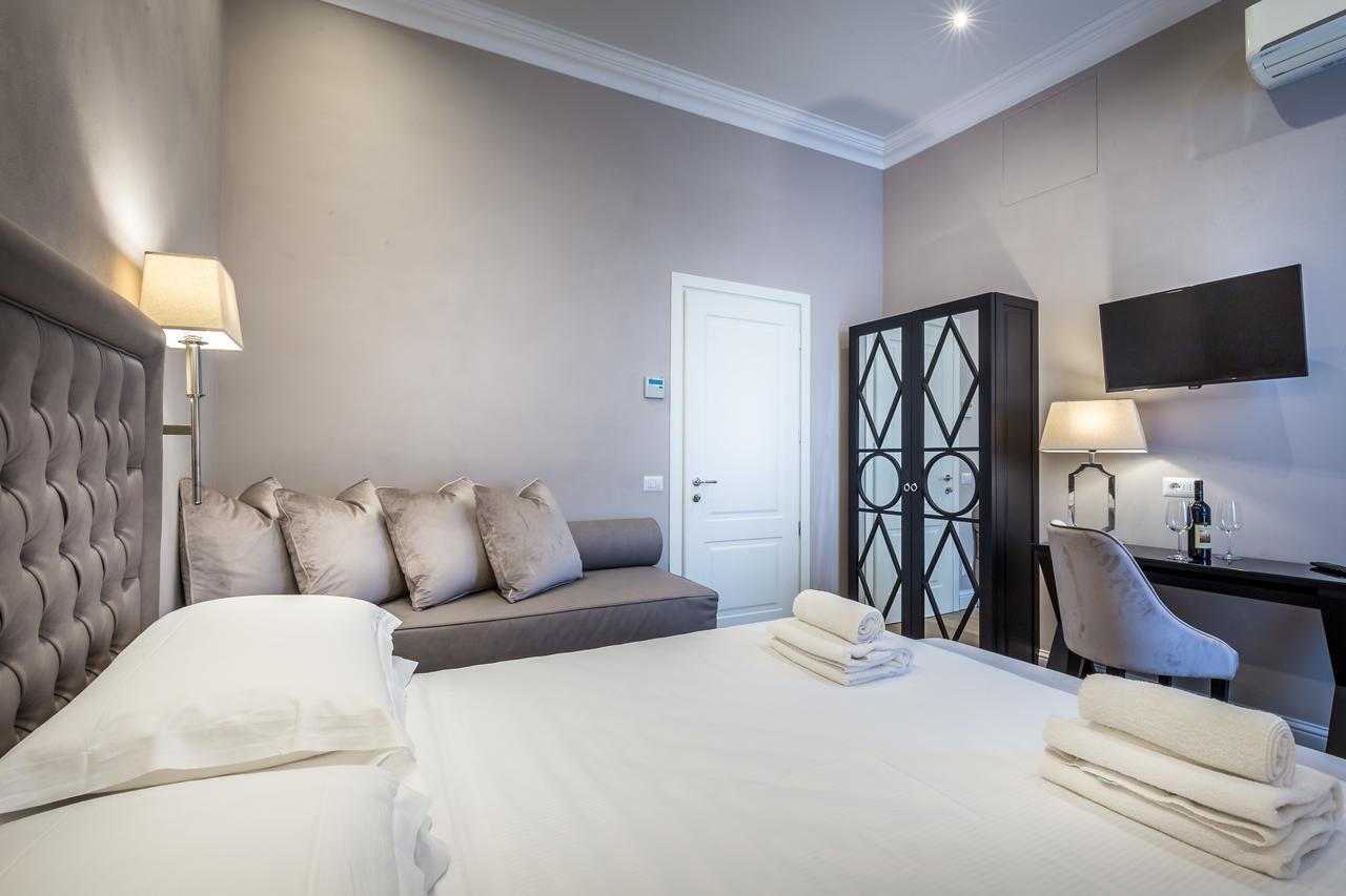 Emma Small Luxury 2* Florence