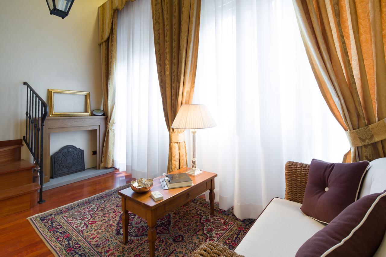 Guest house Old Tower Ponte Vecchio Florence