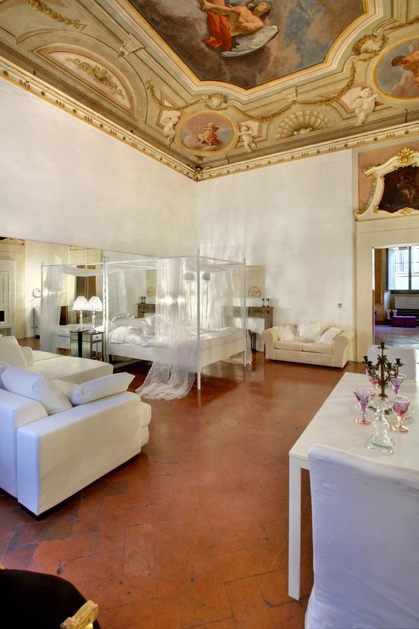Palazzo Tolomei - Residenza D'epoca 3* Florence