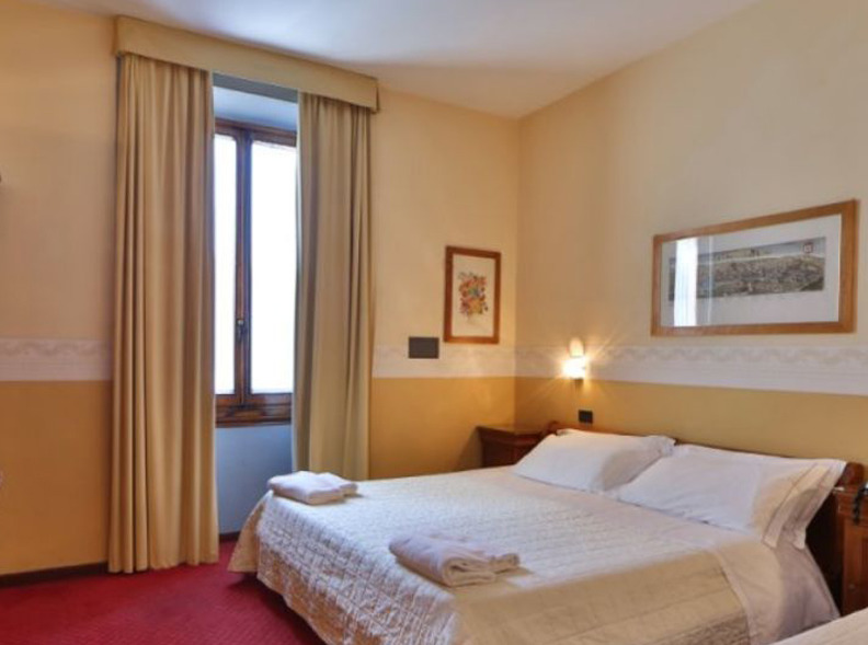 Hotel Ih Select