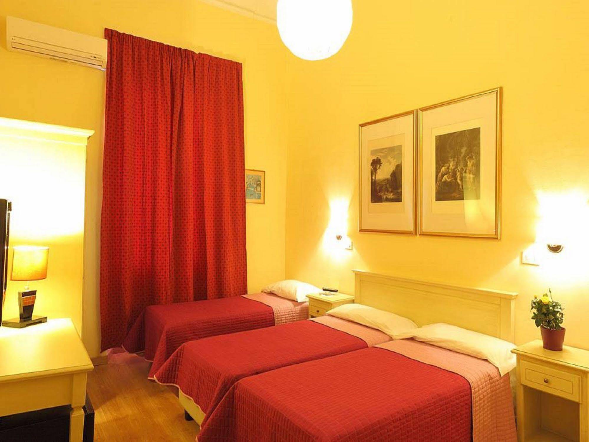 Savonarola Hotel