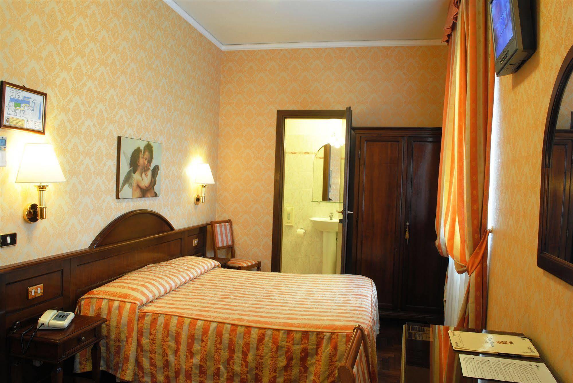 Boccaccio Hotel