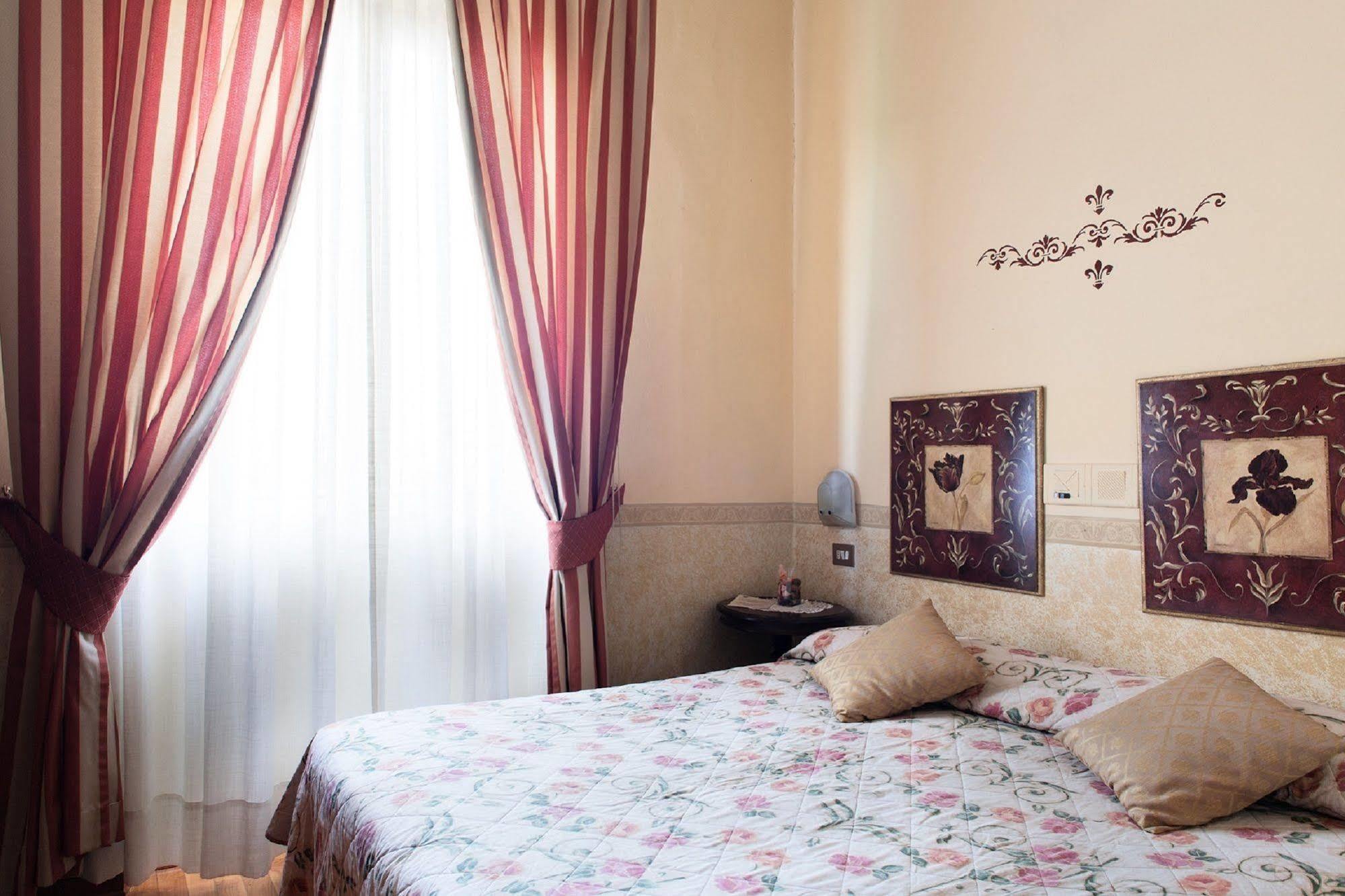 Andrea Hotel Florence