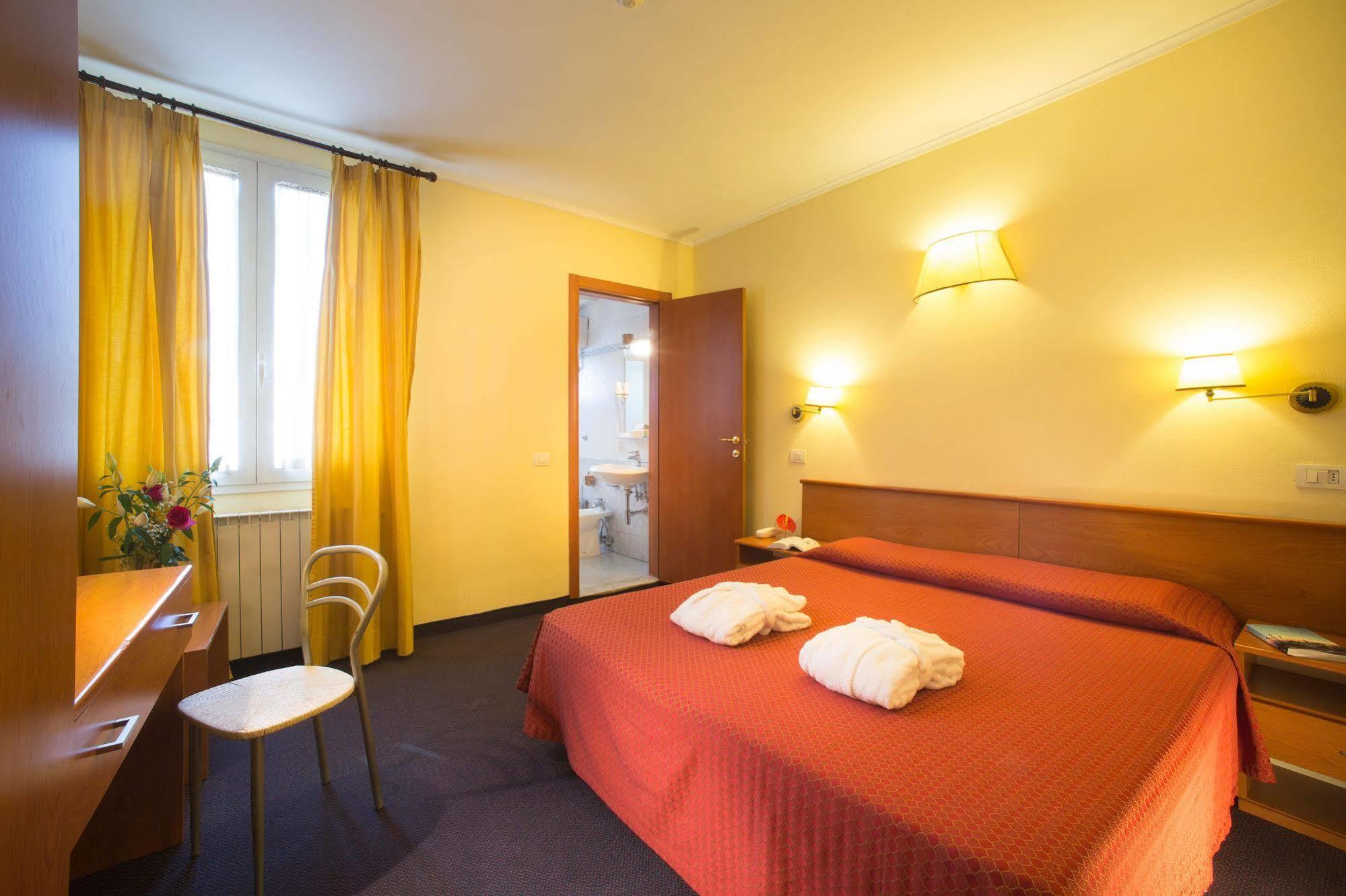 Hotel Montreal