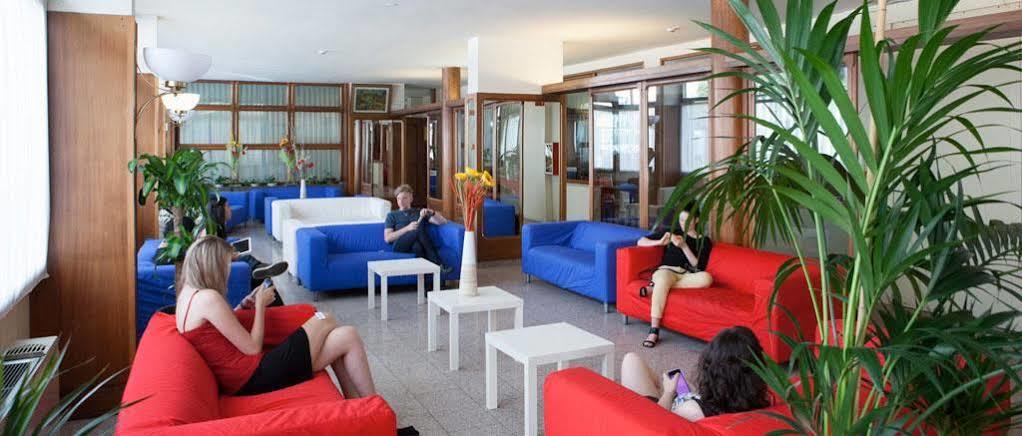 Auto Park Hotel 3*