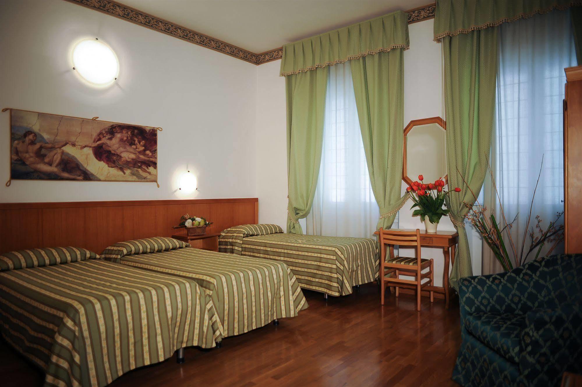 Accademia Florenz