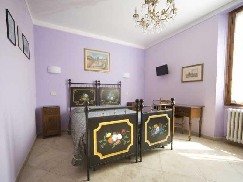 Merlini Hotel *