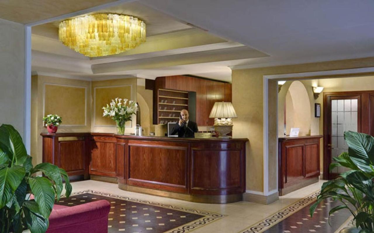 Corona D'italia Hotel