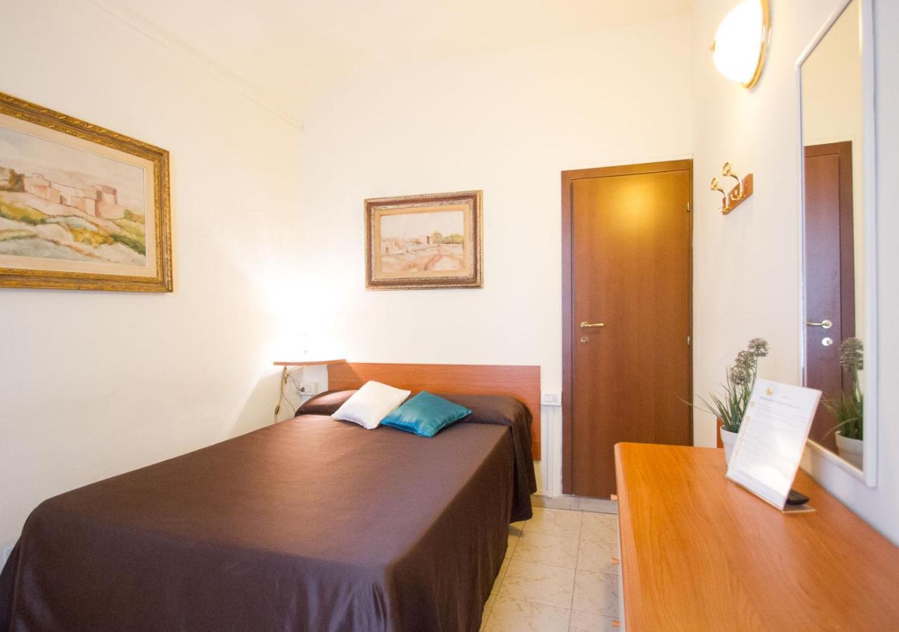 Maxim Axial Hotel 3*