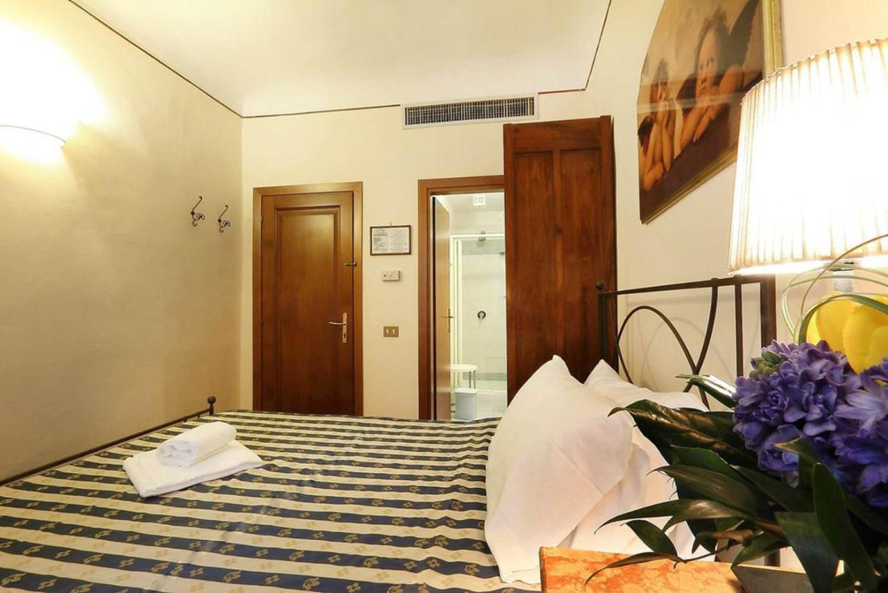 Relais Il Campanile 2* Florence