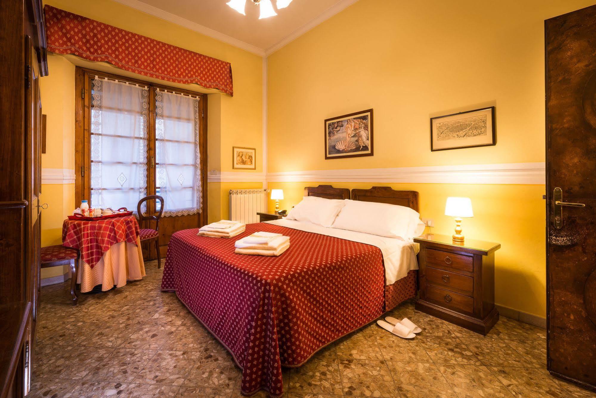 Old Bed & Breakfast 3*