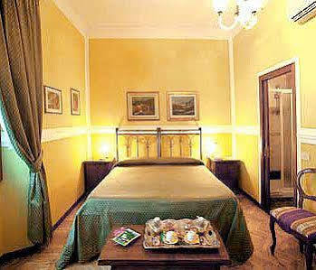 Bed & Breakfast Old 3*